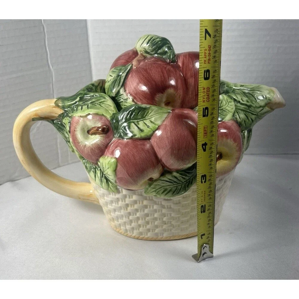 VTG World Bazaars Apple Basket Ceramic Teapot Cottagecore Farmhouse Decor 6.5
